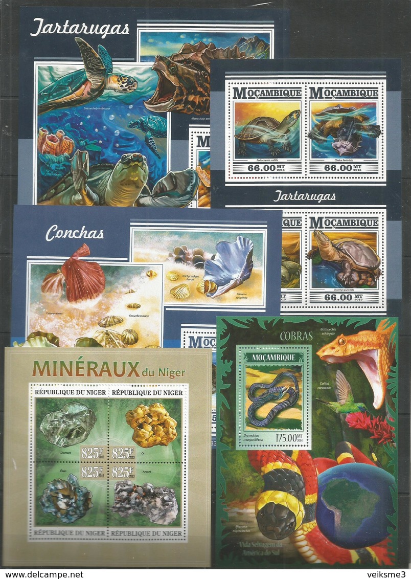 5 Pcs MOZAMBIQUE - NIGER - MNH - Animals - Reptiles - Turtles - Snakes - 2014 - 2015 - Turtles