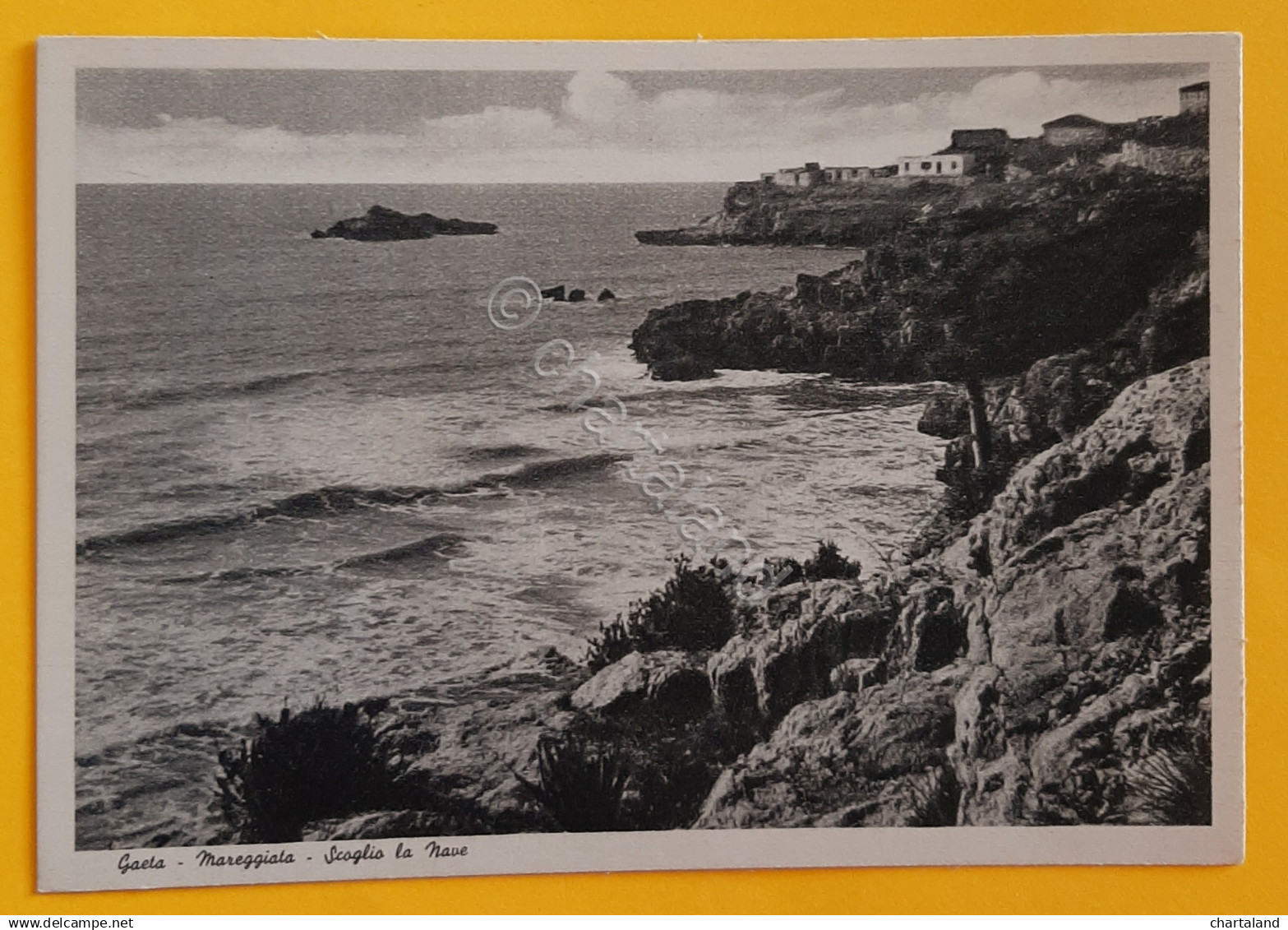 Cartolina Gaeta - Mareggiata - Scoglio La Nave - 1965 Ca. - Latina