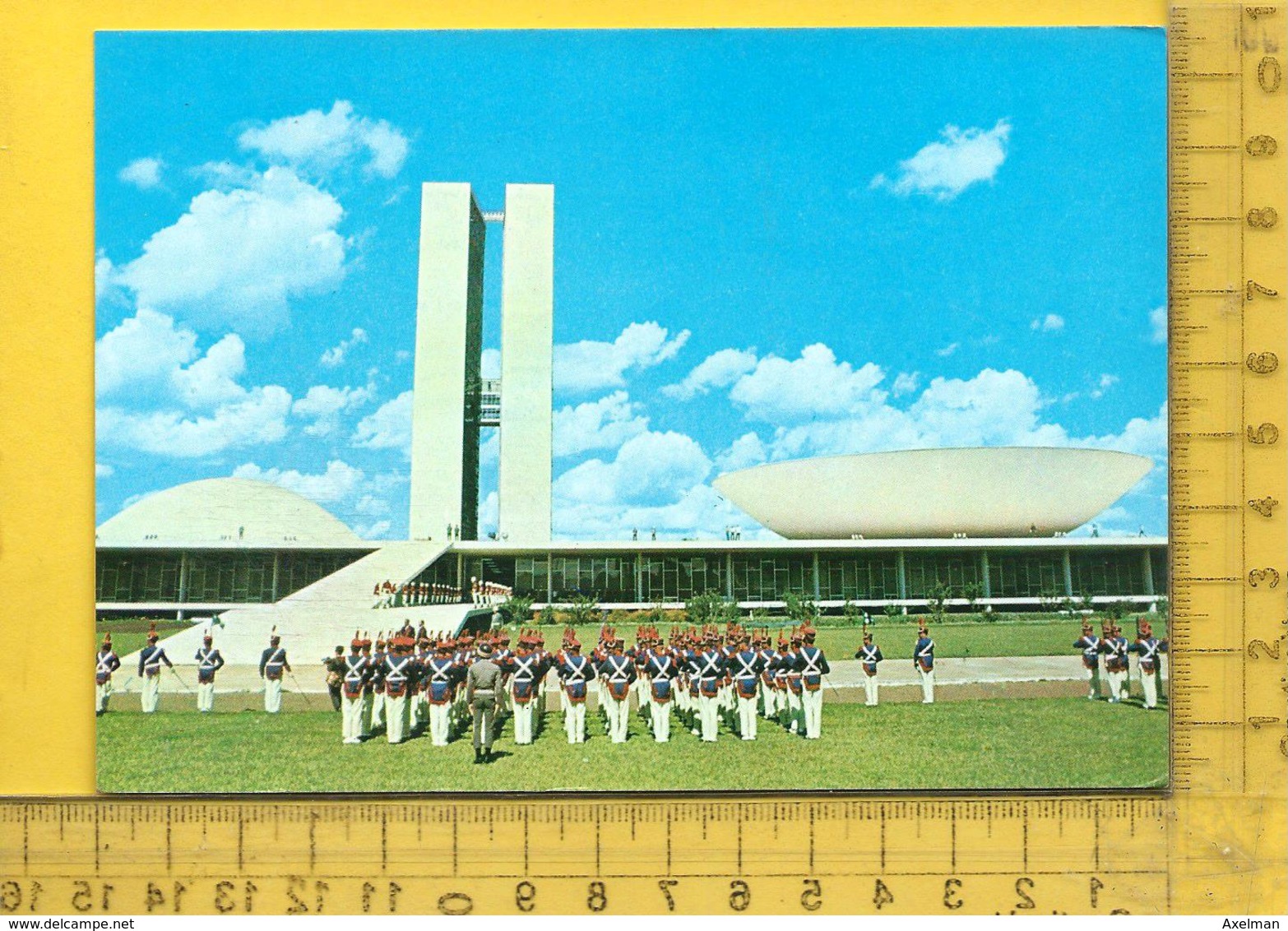 CPM  BRESIL : Brasilia, Congresso Nacional, Revue Militaire - Brasilia
