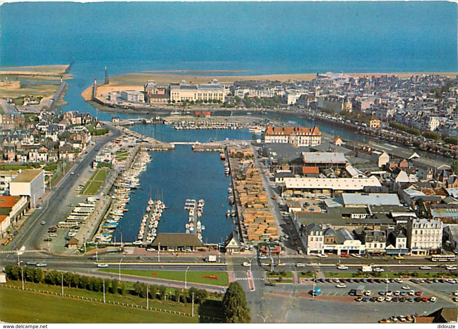 14 - Deauville - Trouville - En Avion Sur Les Bassins Et La Touque - Vue Aérienne - Carte Neuve - Voir Scans Recto-Verso - Deauville