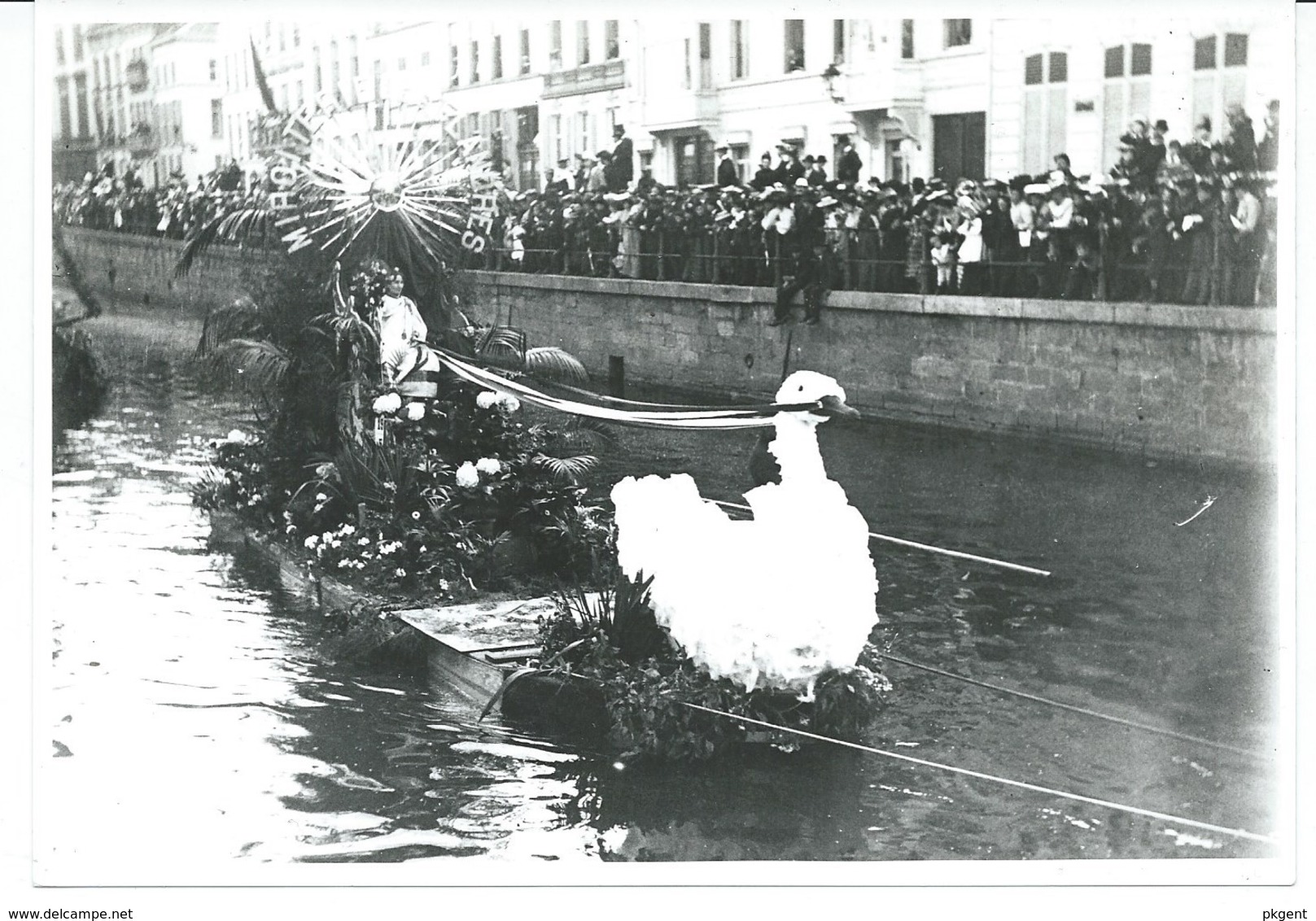 0 Gent Echte Foto Waterstoet (1913) Aan Ajuinlei . 12 Bij 8. Zie Scan - Gent