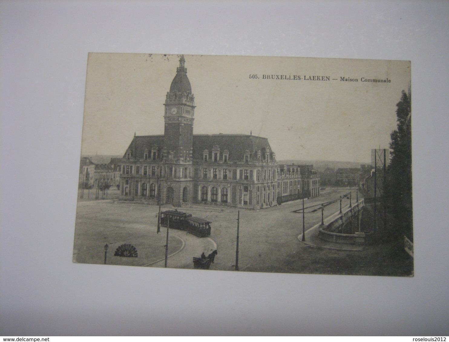 BRUXELLES - LAEKEN : Maison Communale - Tram - Laeken