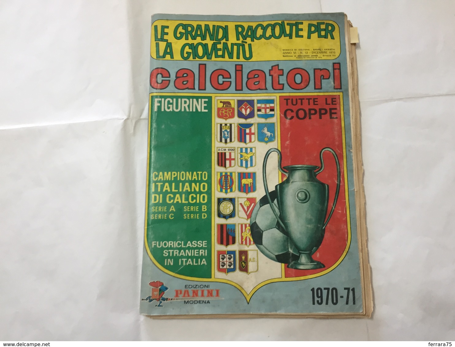 Edizione italiana - ALBUM CALCIATORI PANINI 197/72 CON CEDOLA