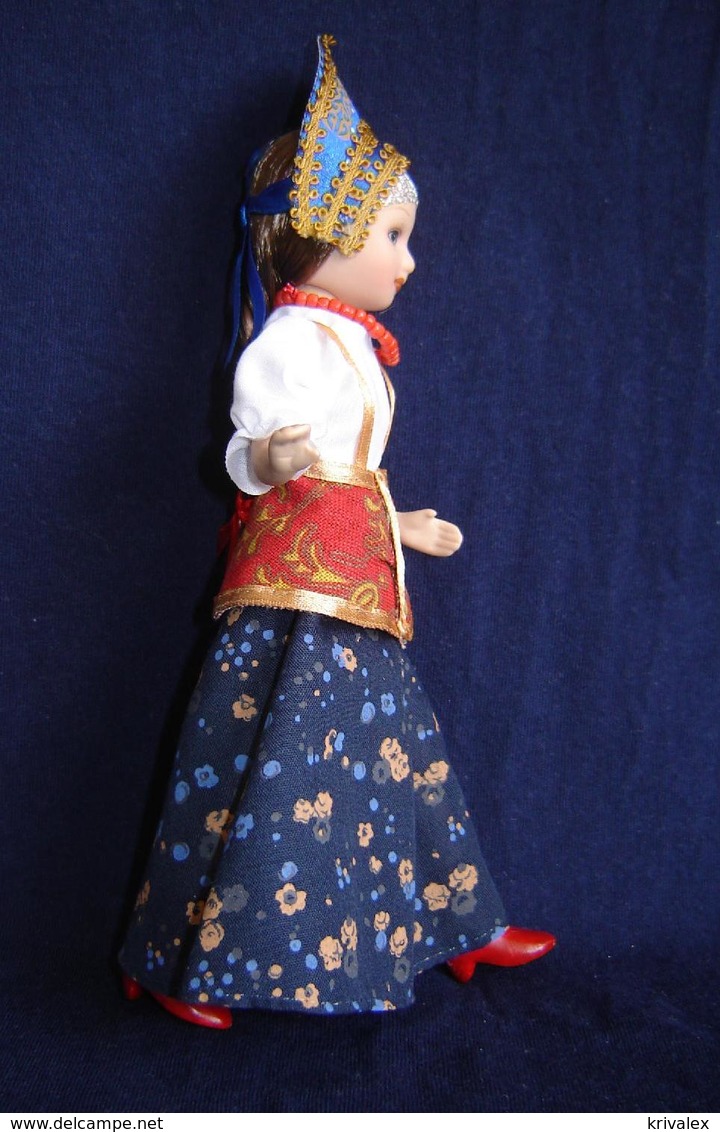 Porcelain Doll In Cloth Dress - Yaroslav - City Province  Province  - Russian Federation - Dolls