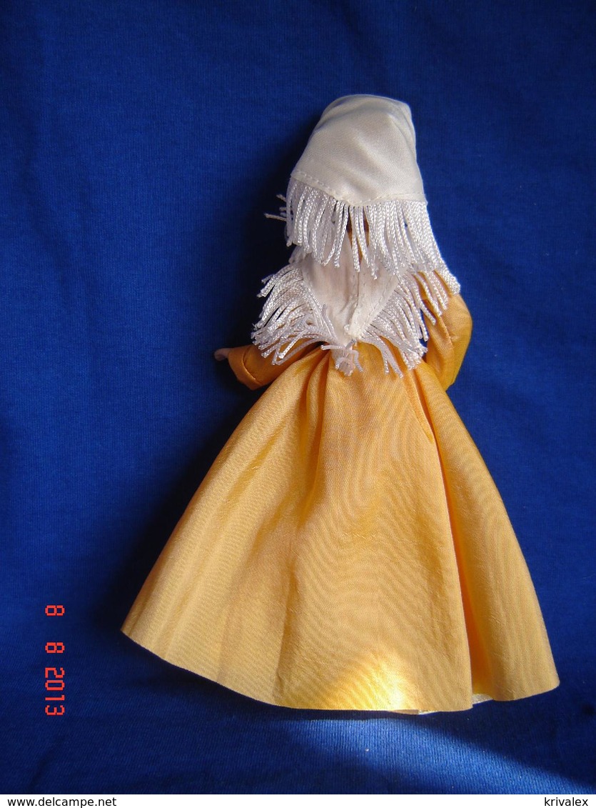 Porcelain Doll In Cloth Dress   Osetia Republic - Dolls