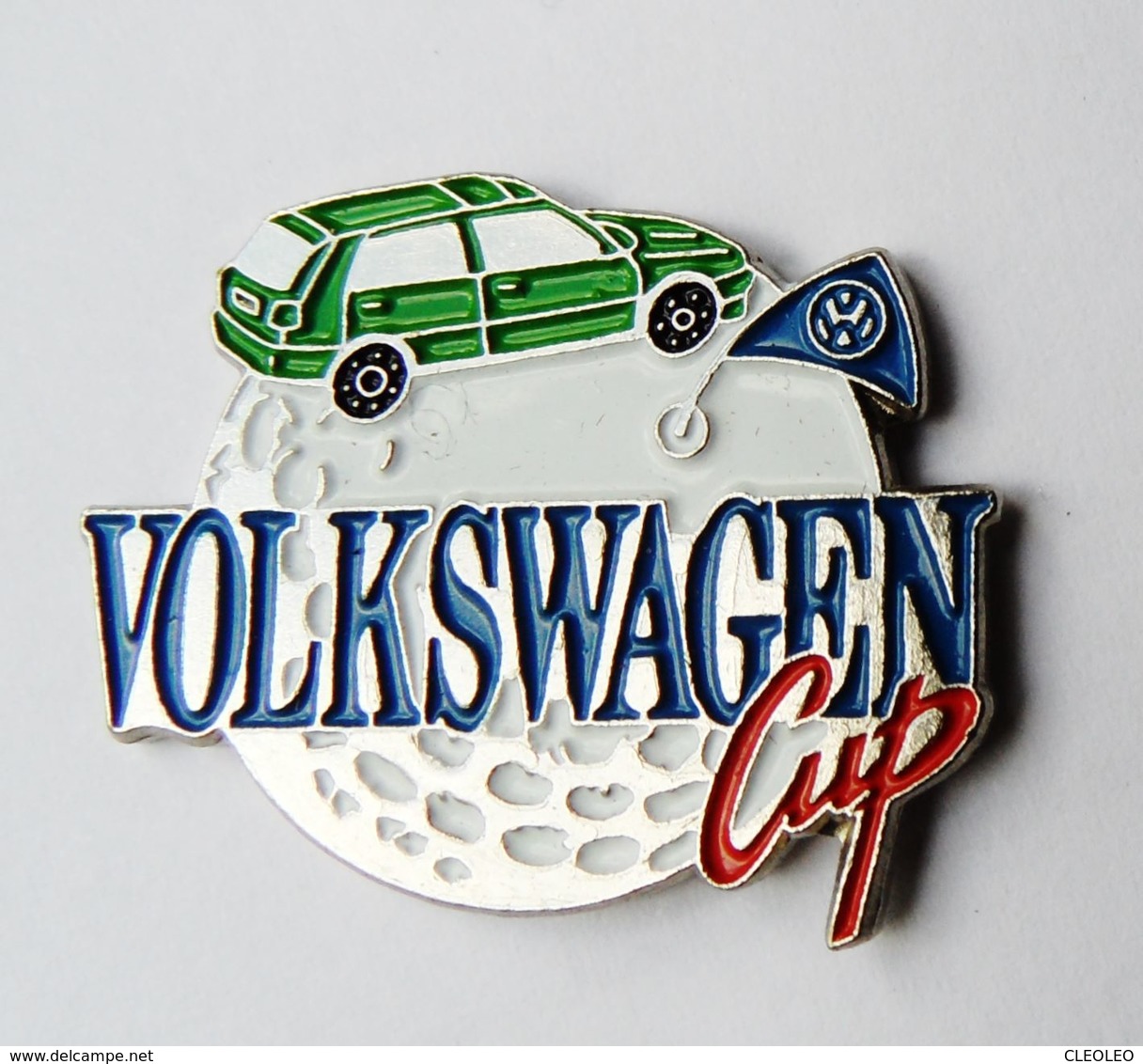 Pin's Voiture Volkswagen Cup Tennis  - 48R - Volkswagen