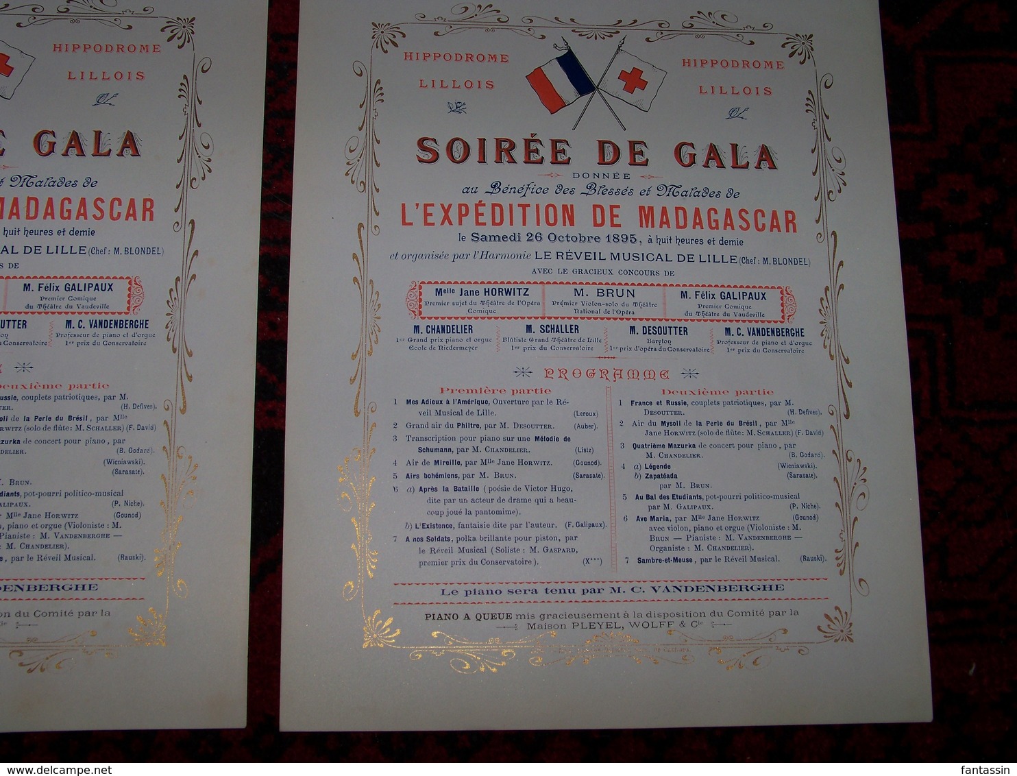 2 Programmes Ancien "SOIRÉE De GALA" .pour L'ESPEDITION De MADAGASCAR..en 1895..... - Documents