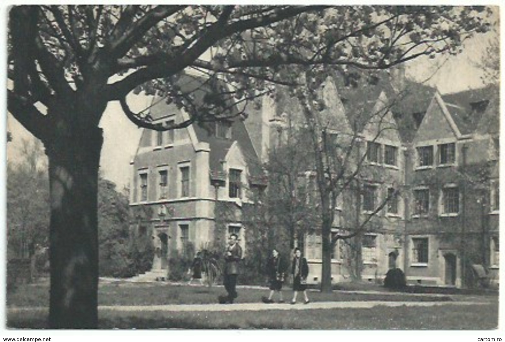 75 Paris  14 ème - Cité Universitaire - La Fondation E Et L Deutsch De La Meurthe , Un Des Pavillon - Arrondissement: 14