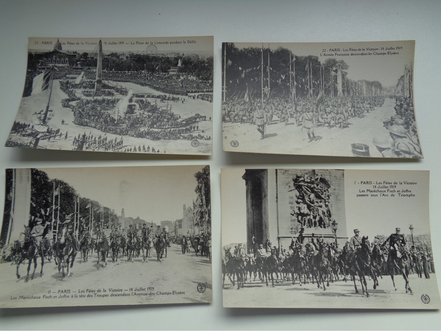 Beau Lot De 20 Cartes Postales De France  Paris  Fêtes De La Victoire    Mooi Lot Van 20 Postkaarten  Frankrijk  Parijs - 5 - 99 Cartes