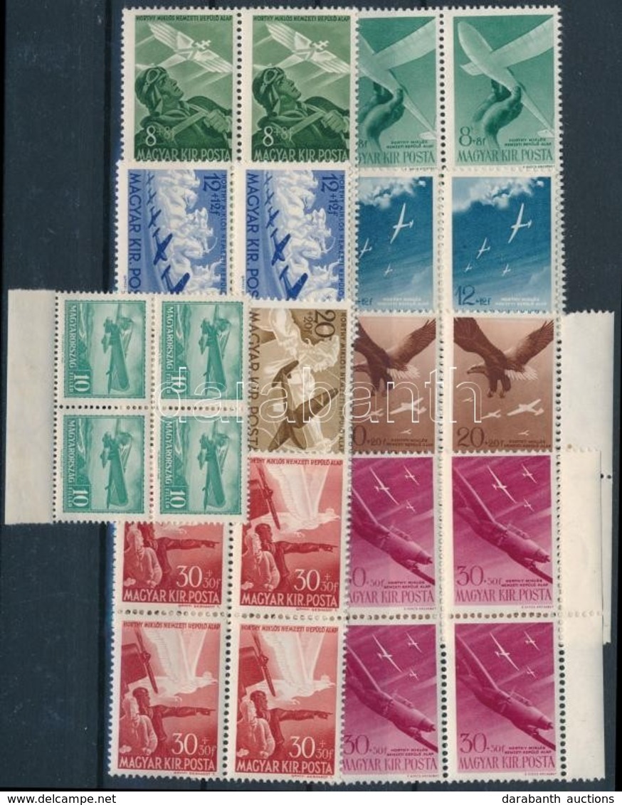 ** 1933 Repülő 10f Négyestömb + 1942-1943 Repülő Alap Négyestömb Sorok - Sonstige & Ohne Zuordnung