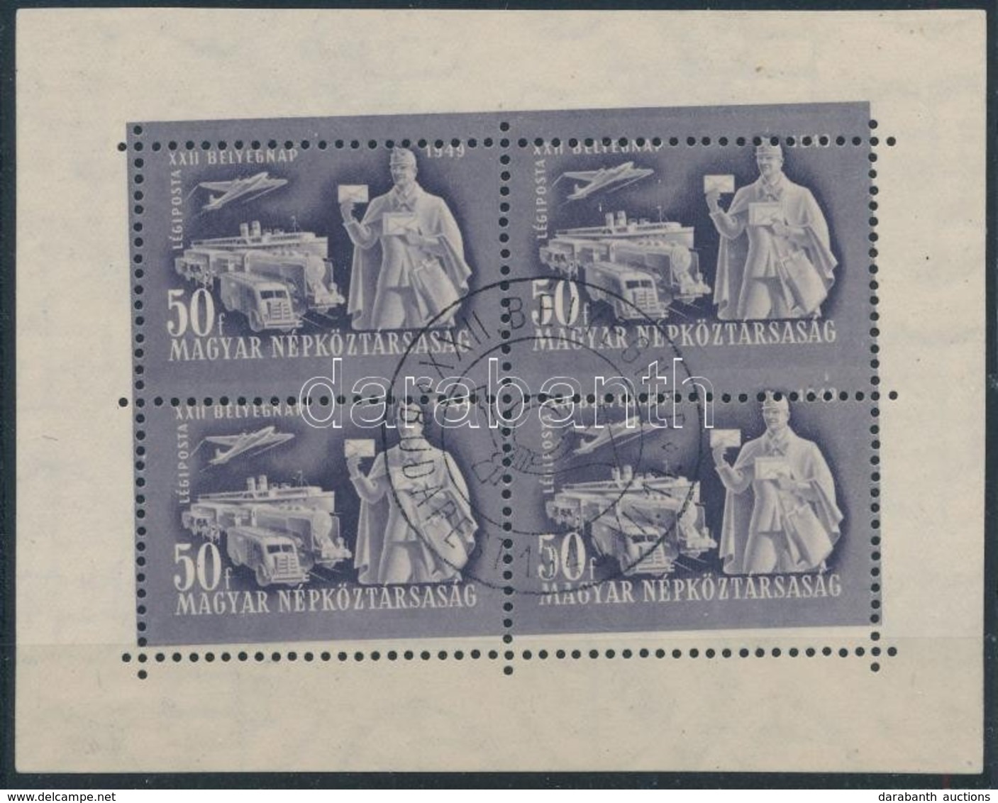 O 1949 Bélyegnap Kisív Gyönyörű Elfogazással / Mi 1065 Mini Sheet With Strongly Shifted Perforation - Sonstige & Ohne Zuordnung