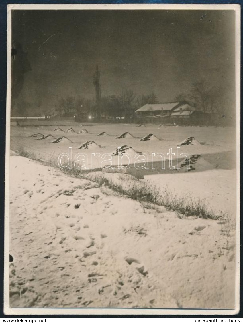 1931 Kinszki Imre (1901-1945) Budapesti Fotóművész Hagyatékából, Jelzés Nélküli Vintage Fotó, A Szerző által Feliratozva - Sonstige & Ohne Zuordnung