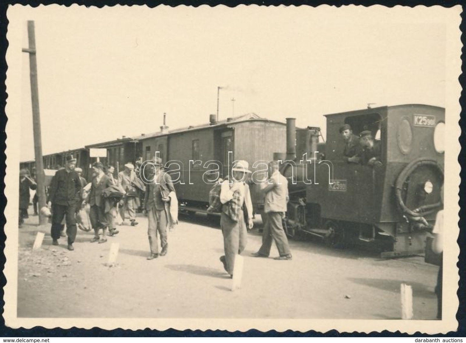 1940 A Farkasvölgyi Kisvasút, A Mai Gyermekvasút Elődjéről Készített Fotó, Hátoldalon Feliratozva, 6×8,5 Cm - Sonstige & Ohne Zuordnung