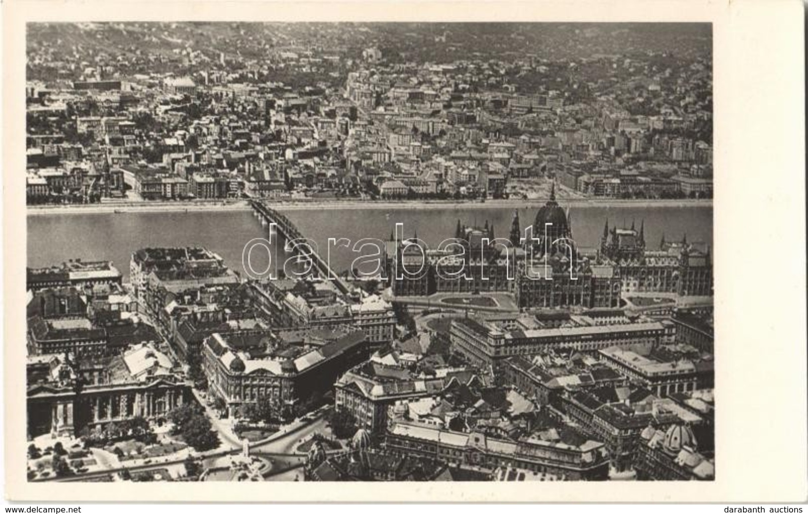 ** Budapest - 3 Db Modern Képeslap: Látképek A Kossuth Híddal / 3 Modern Town-view Postcards - Ohne Zuordnung