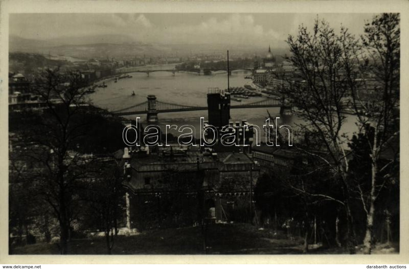 ** T1 Budapest, Dunai Látkép - Ohne Zuordnung