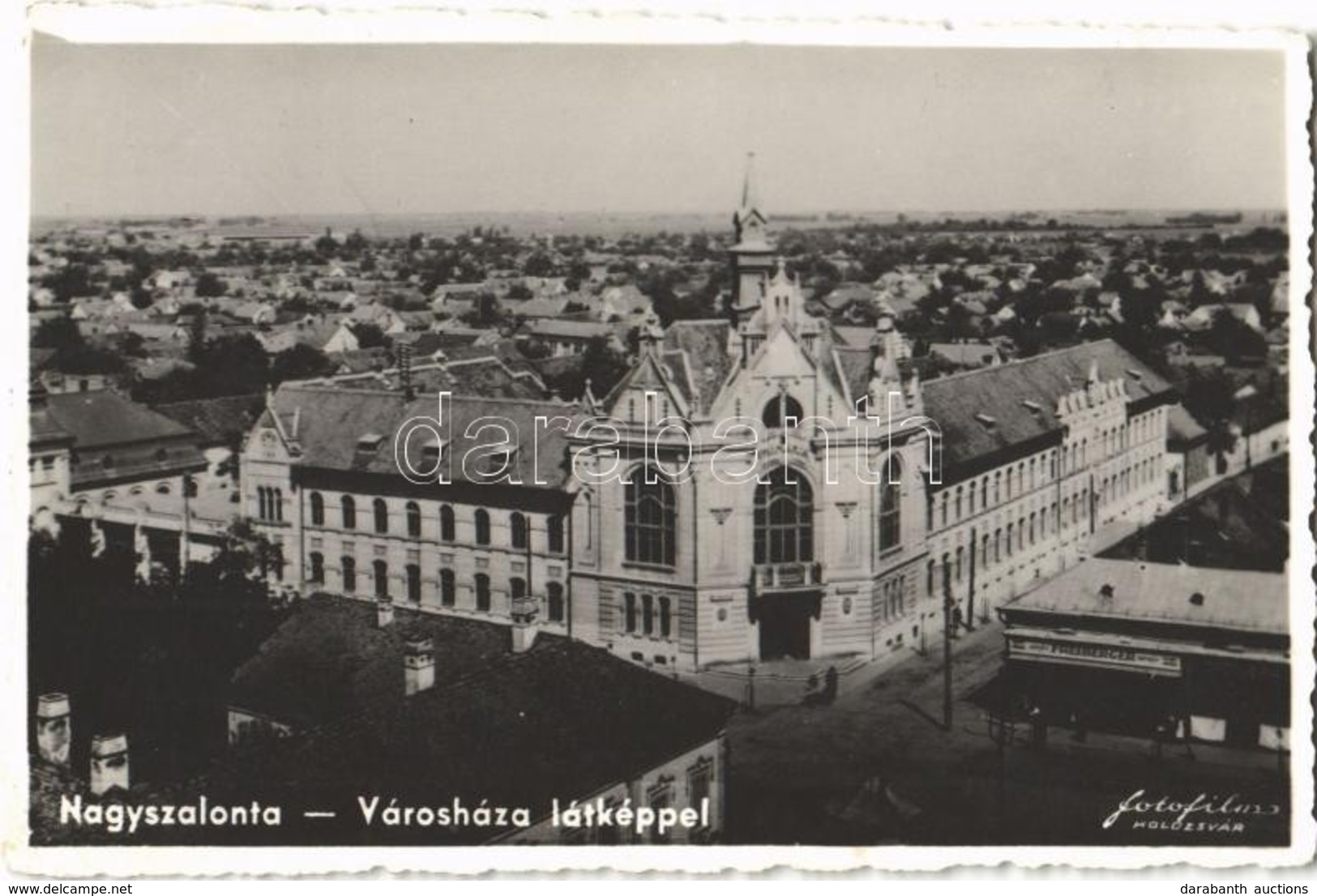 T2/T3 1942 Nagyszalonta, Salonta; Városháza Látképpel / Town Hall, General View (kis Szakadás / Small Tear) - Ohne Zuordnung