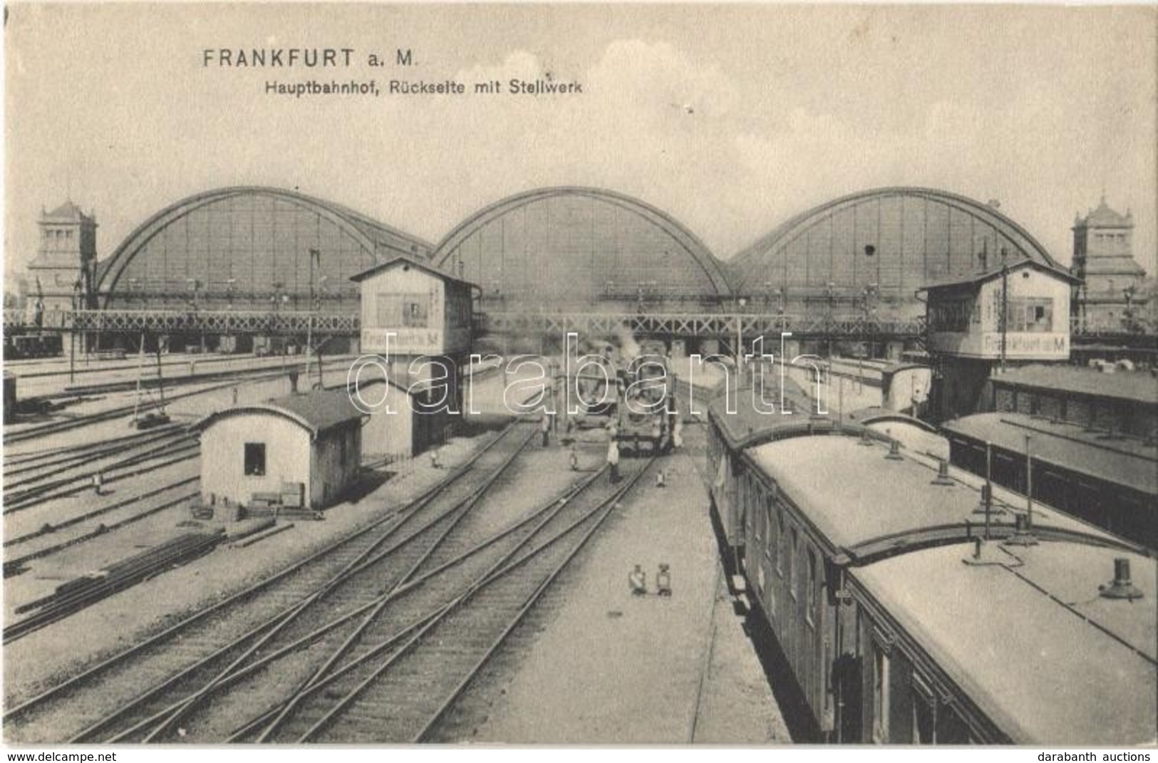 ** T1 Frankfurt Am Main, Hauptbahnhof, Rückseite Mit Stellwerk / Main Railway Station, Signal Tower, Locomotive - Ohne Zuordnung