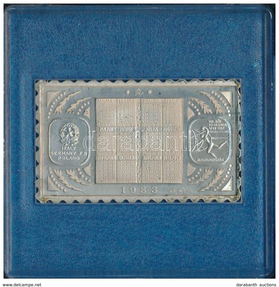 1983. 'Naptár' Ag Bélyegérem 'Állami Pénzverő' Feliratú Műanyag Tokban (0.835/37x23mm) T:1 (PP) Kis Patina - Non Classés