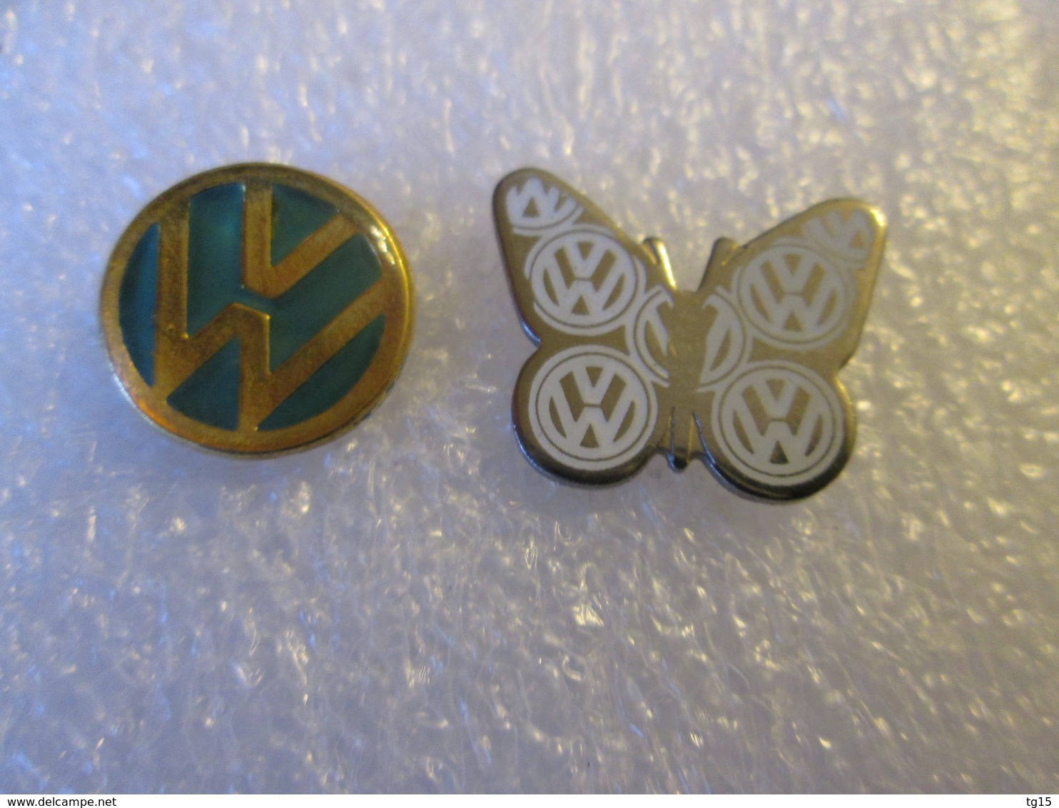 PIN'S   LOT 2   LOGO   VOLKSWAGEN - Volkswagen