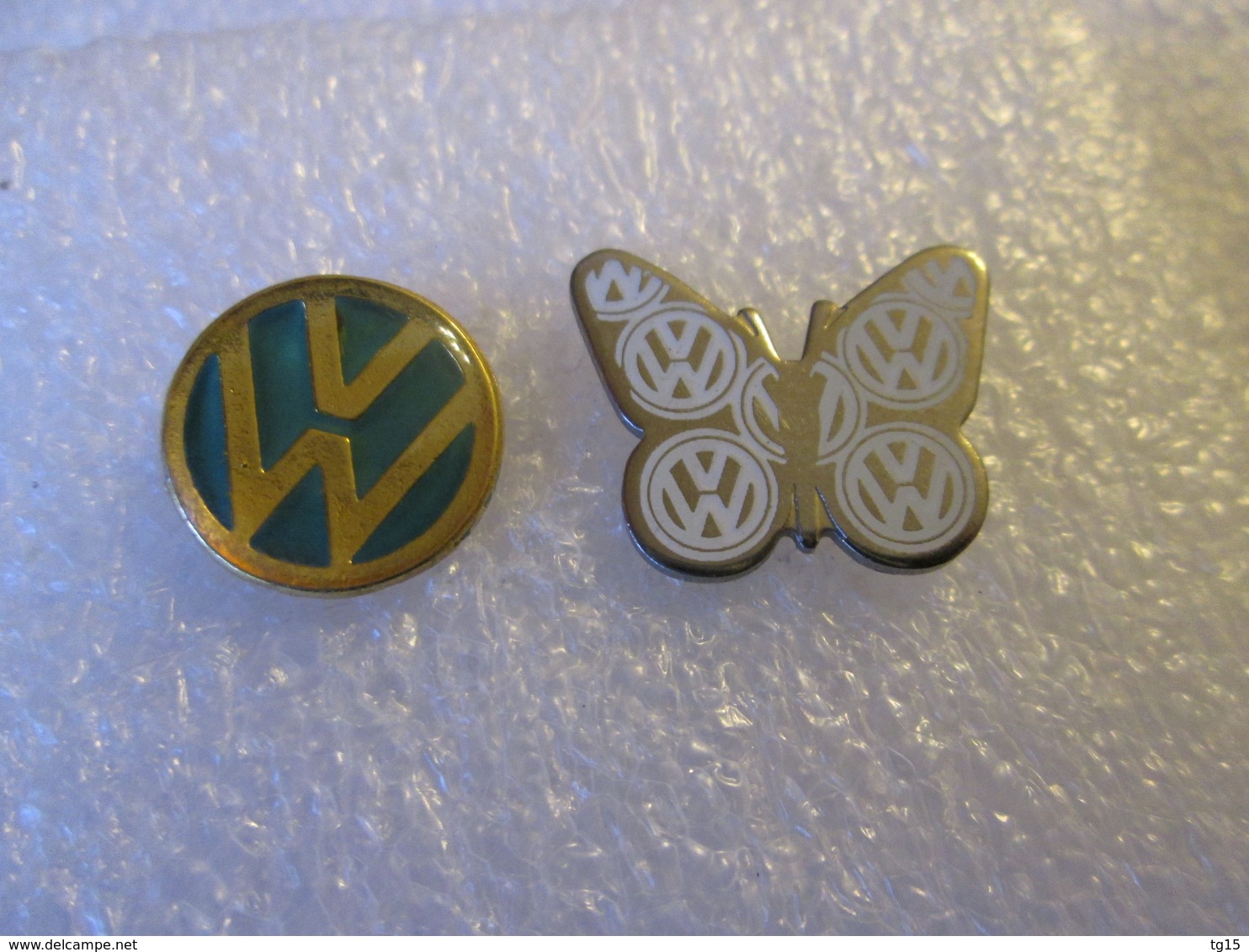 PIN'S   LOT 2   LOGO   VOLKSWAGEN - Volkswagen