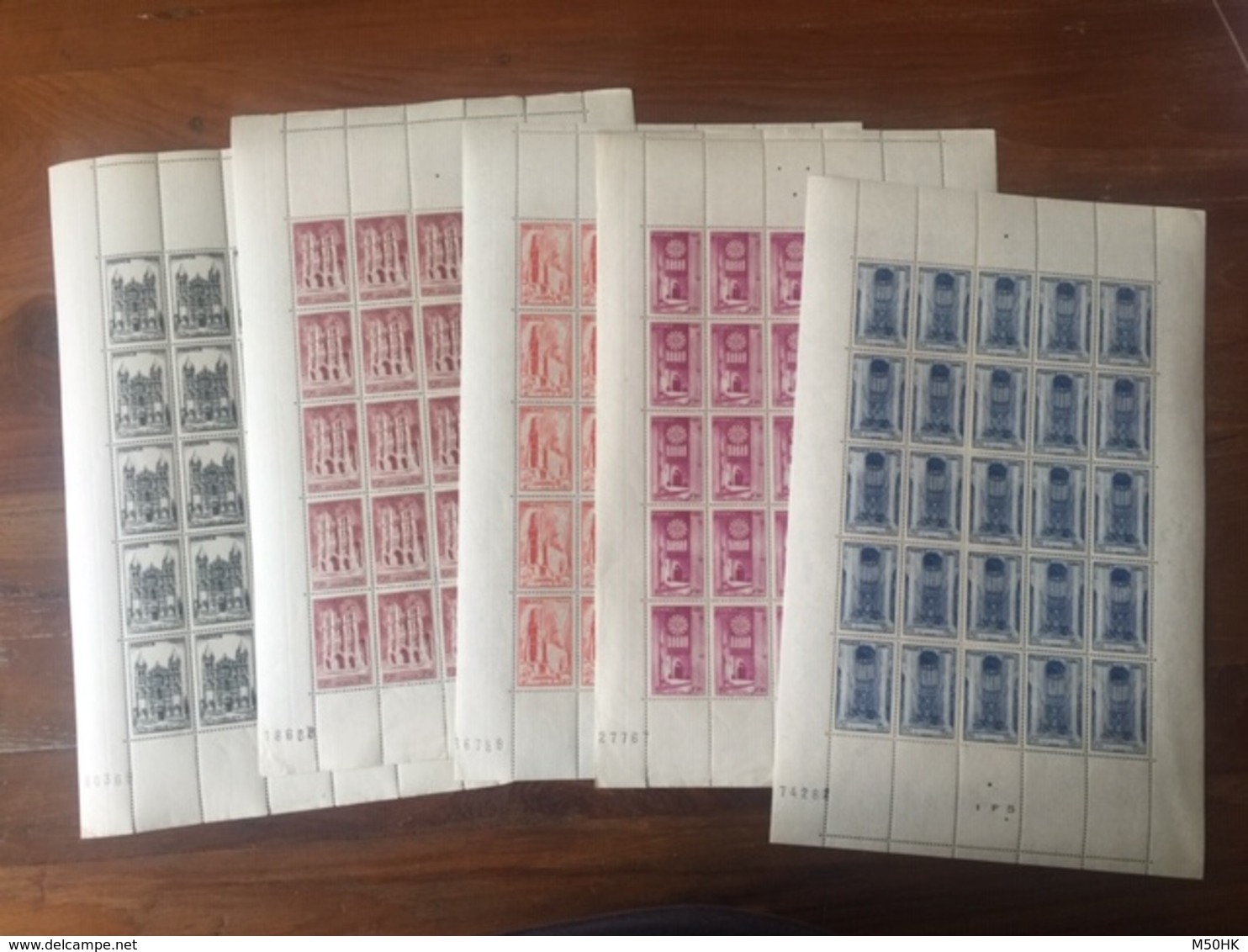 YV 663 à 667 , Feuille N** Complete De 25 Timbres , Serie Complete Cote 125++ Euros - Feuilles Complètes