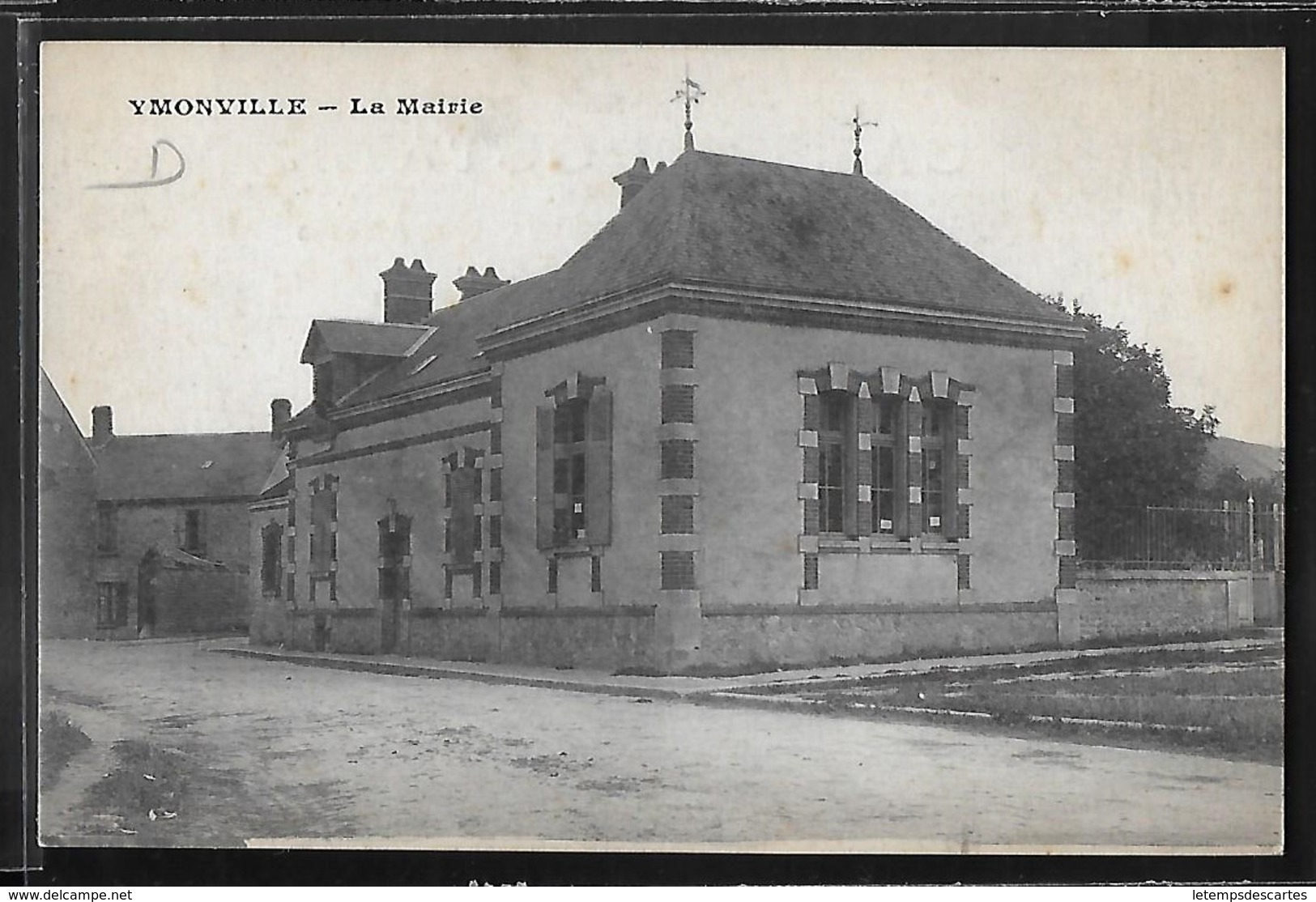 CPA 28 - Ymonville, La Mairie - Andere & Zonder Classificatie