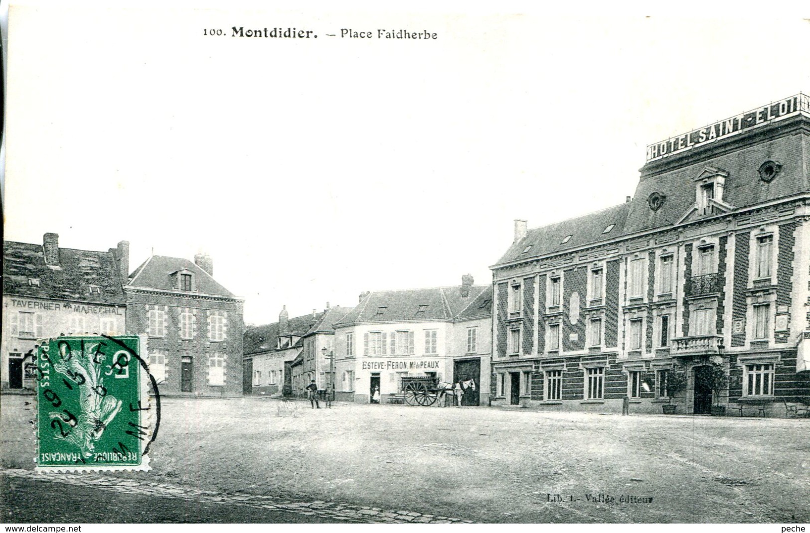 N°1641 T -cpa Montdidier -place Faidherbe- - Montdidier
