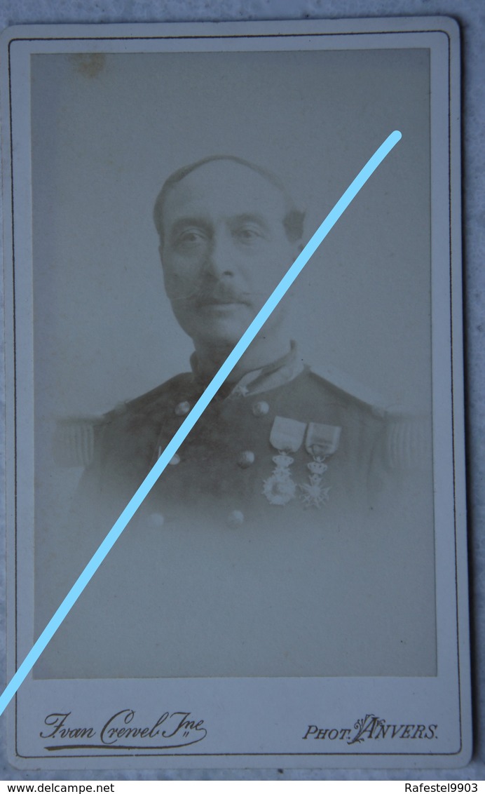 Photo ABL Officier Armée Belge Circa 1875 Photographe  VAN CREWEL Jeune Antwerpen Uniforme Médaille - Alte (vor 1900)