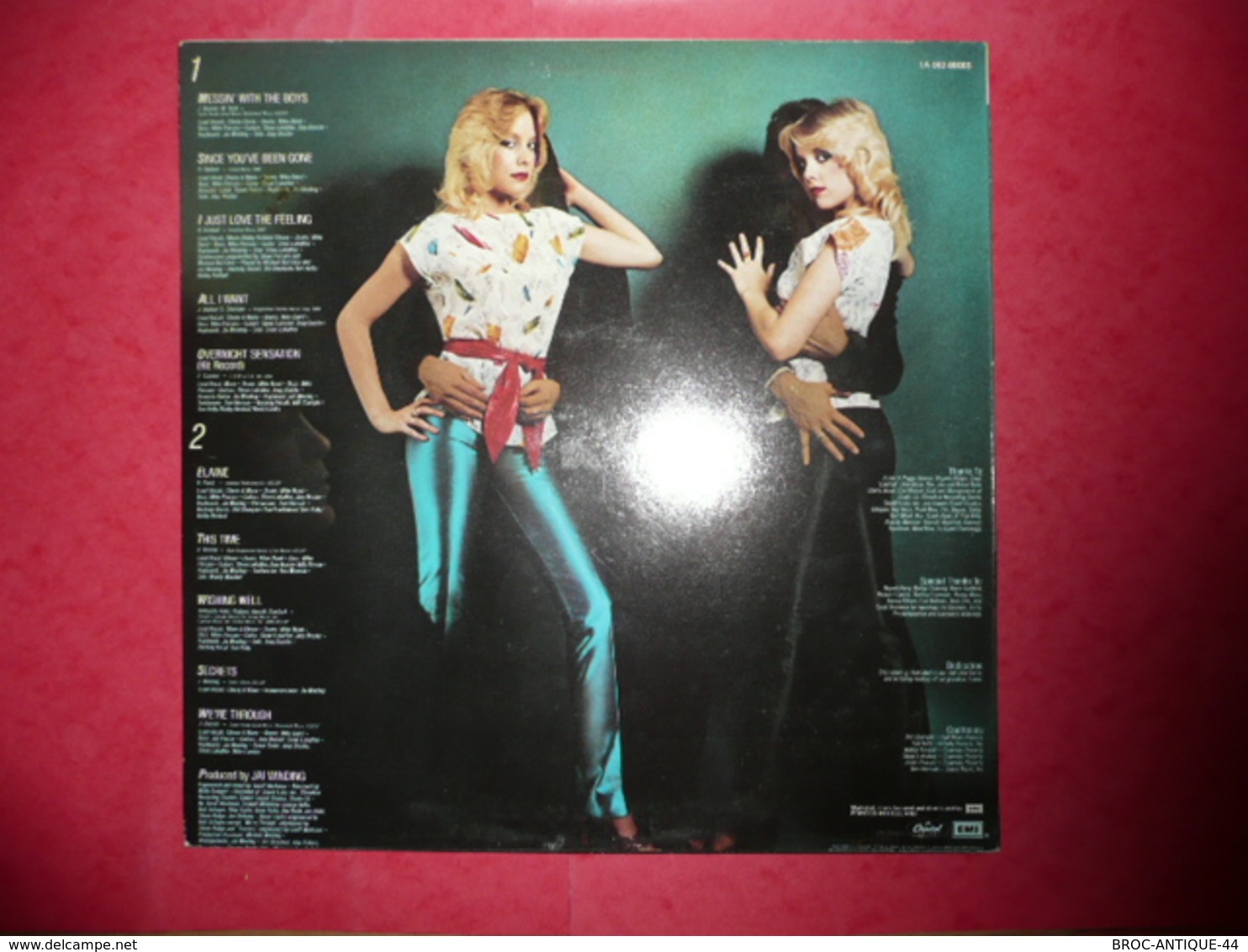 LP33 N°1234 - CHERIE AND MARIE CURRIE - MESSIN' WITH THE BOYS - COMPILATION 10 TITRES ROCK HARD POP - Country & Folk