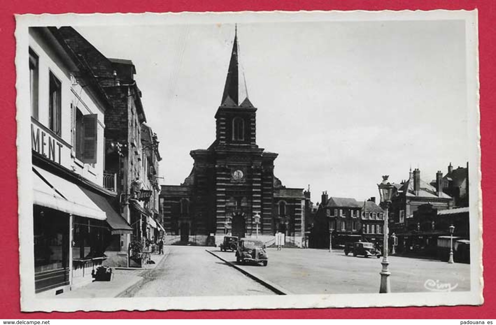 AE546 76 YVETOT PLACE DE L'EGLISE - Yvetot