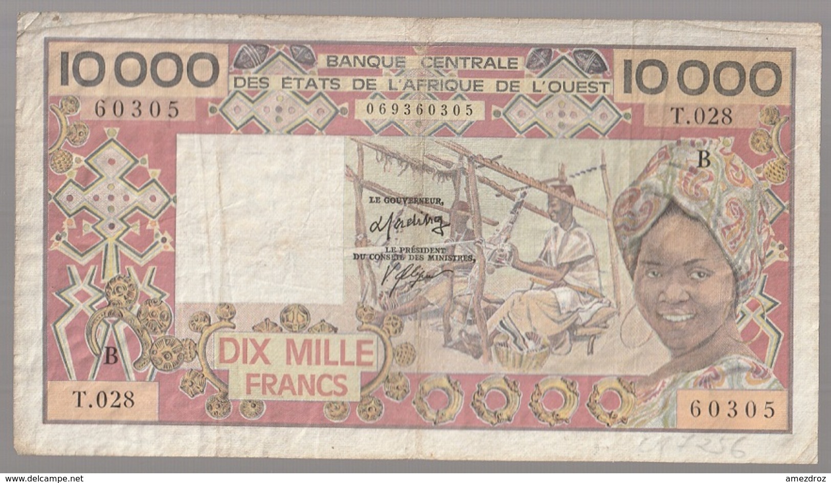 Côte D'Ivoire Billet De 10 000 Francs CFA Série B Circulé - Ivoorkust