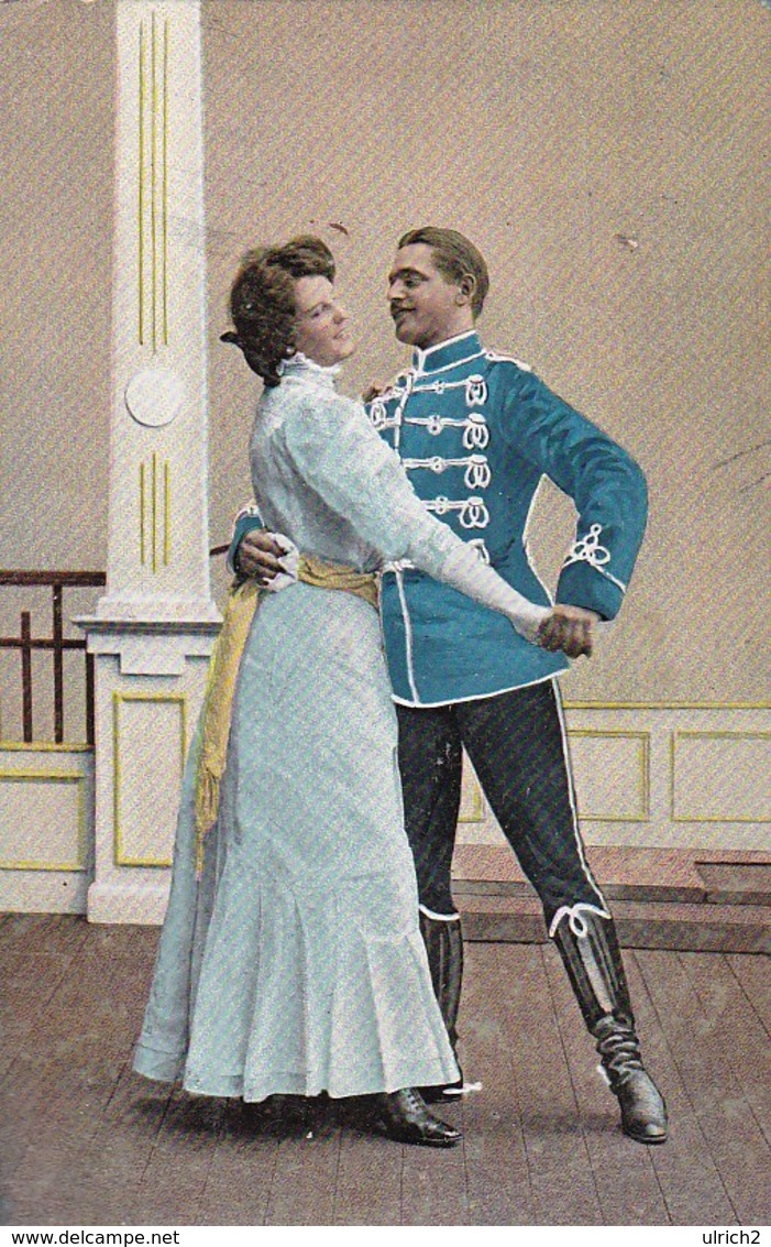 AK Mann In Uniform Mit Frau Beim Tanzen - Strassburg 1912  (46723) - Paare