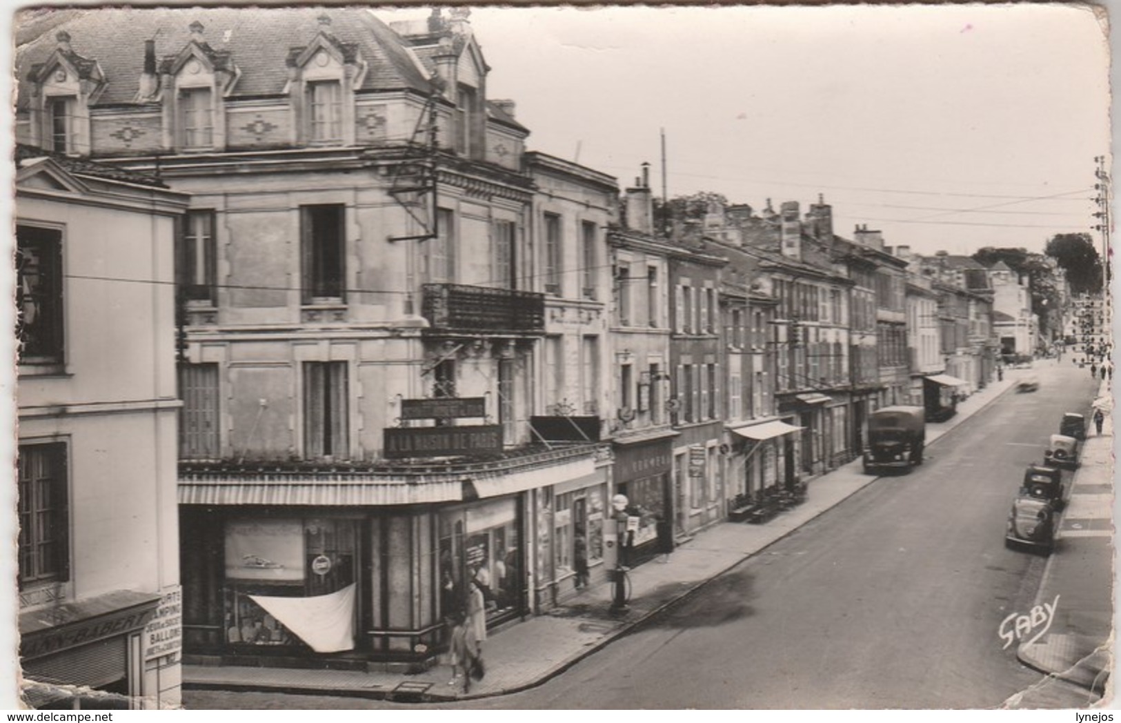 Cpsm 85 Fontenay-le-Comte Rue De La République ( Commerces ) - Fontenay Le Comte