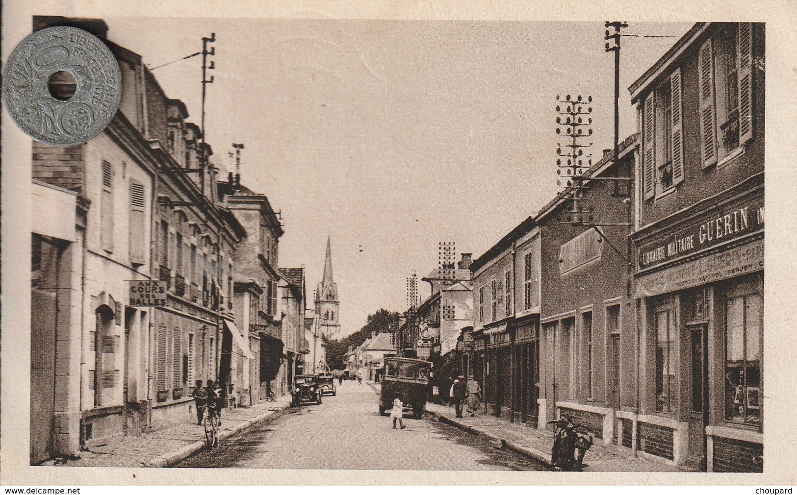 51 - Carte Postale Ancienne De  MOURMELON LE GRAND   Rue Du Général  Gouraud - Mourmelon Le Grand