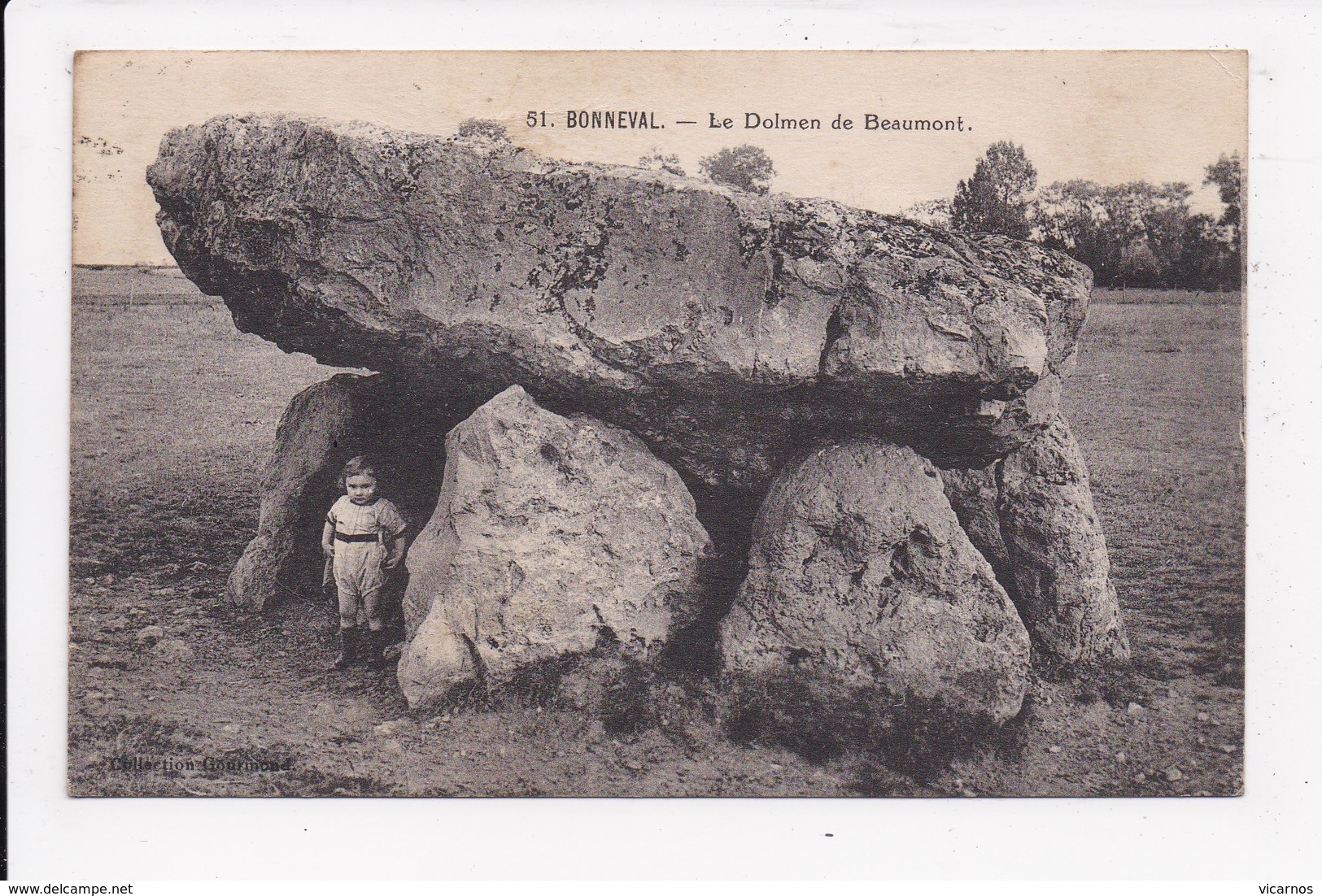 CP 28 BONNEVAL Le Dolmen De Beaumont - Bonneval