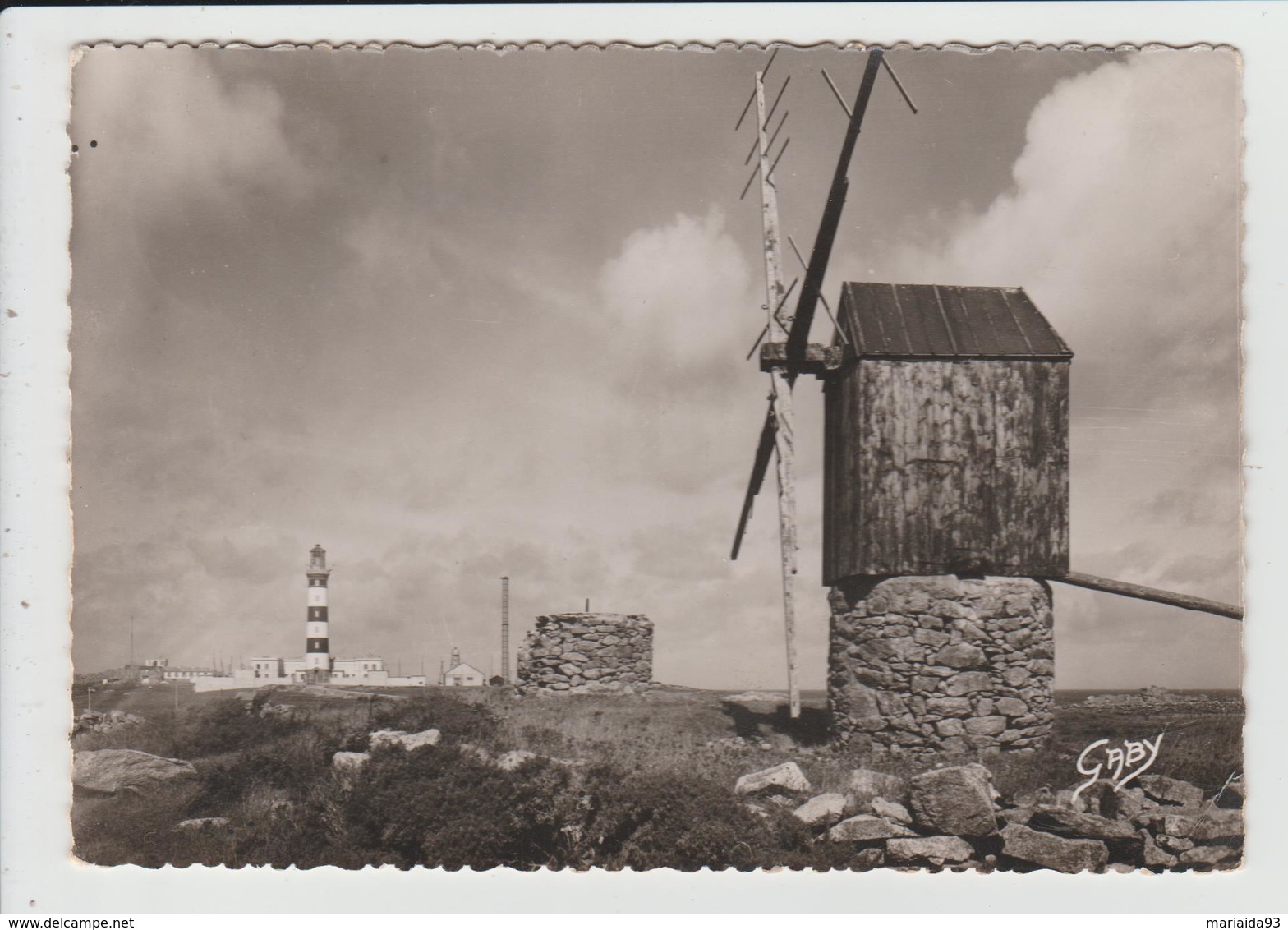 OUESSANT - FINISTERE - VIEUX MOULINS, PHARE DU CREAC'H - MOULIN A VENT - Ouessant