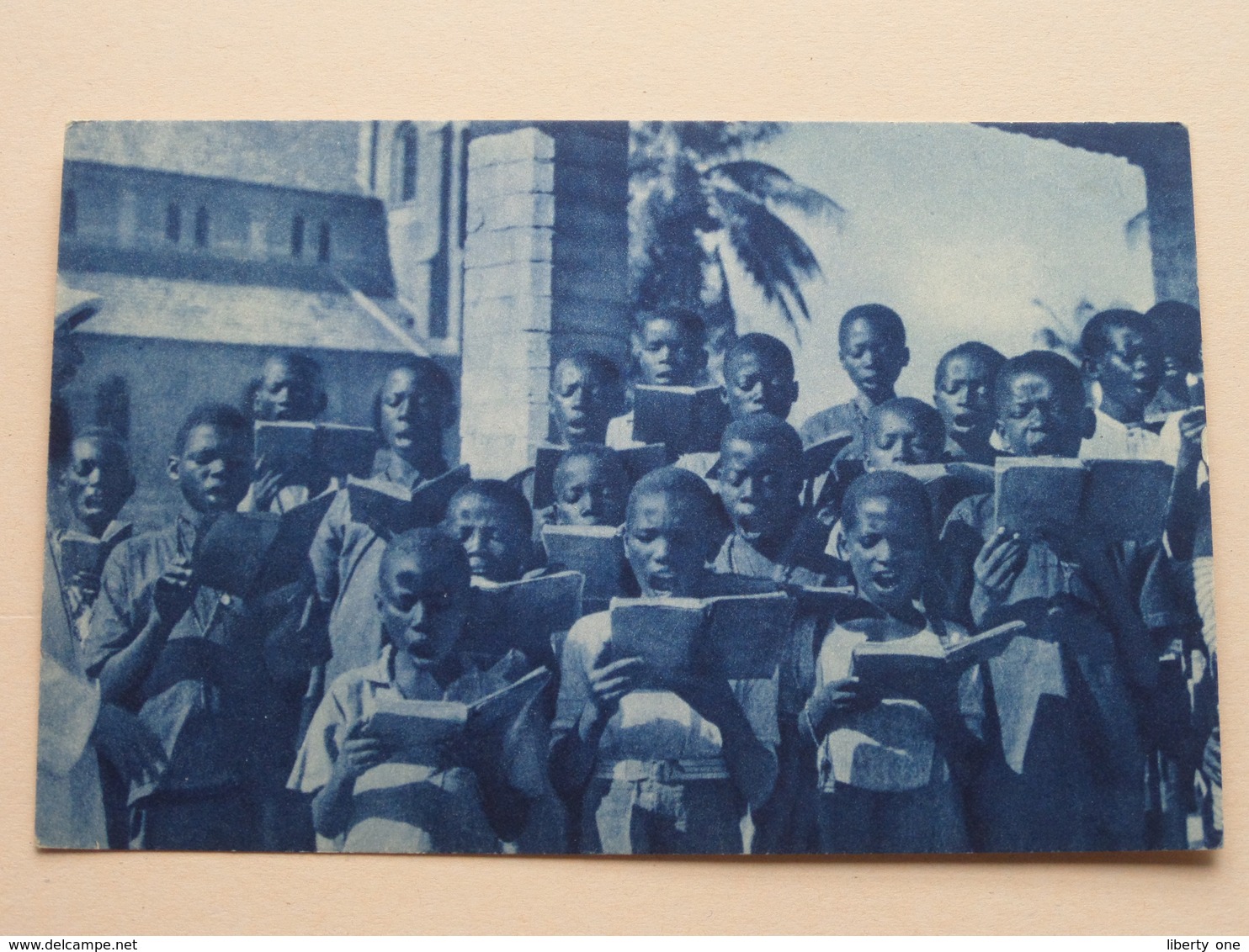 Missions D'Afrique / Une Schola Africaine ( Edit. De La Propagation De La Foi Lyon ) Anno 19?? ( Voir Photo ) ! - Missie