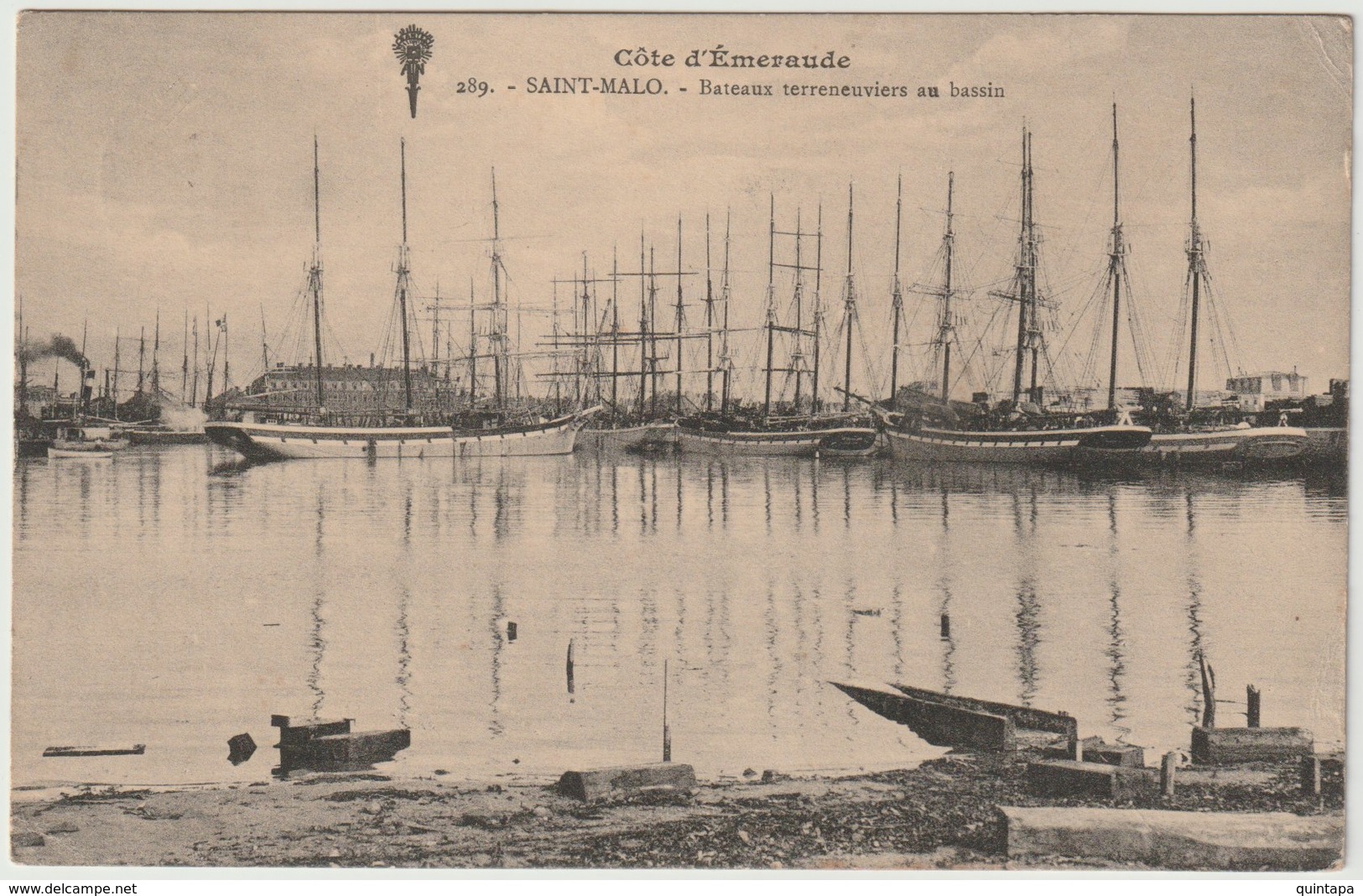 35 - Saint Malo - Bateaux Terreneuviers Au Bassin 1914 - Saint Malo