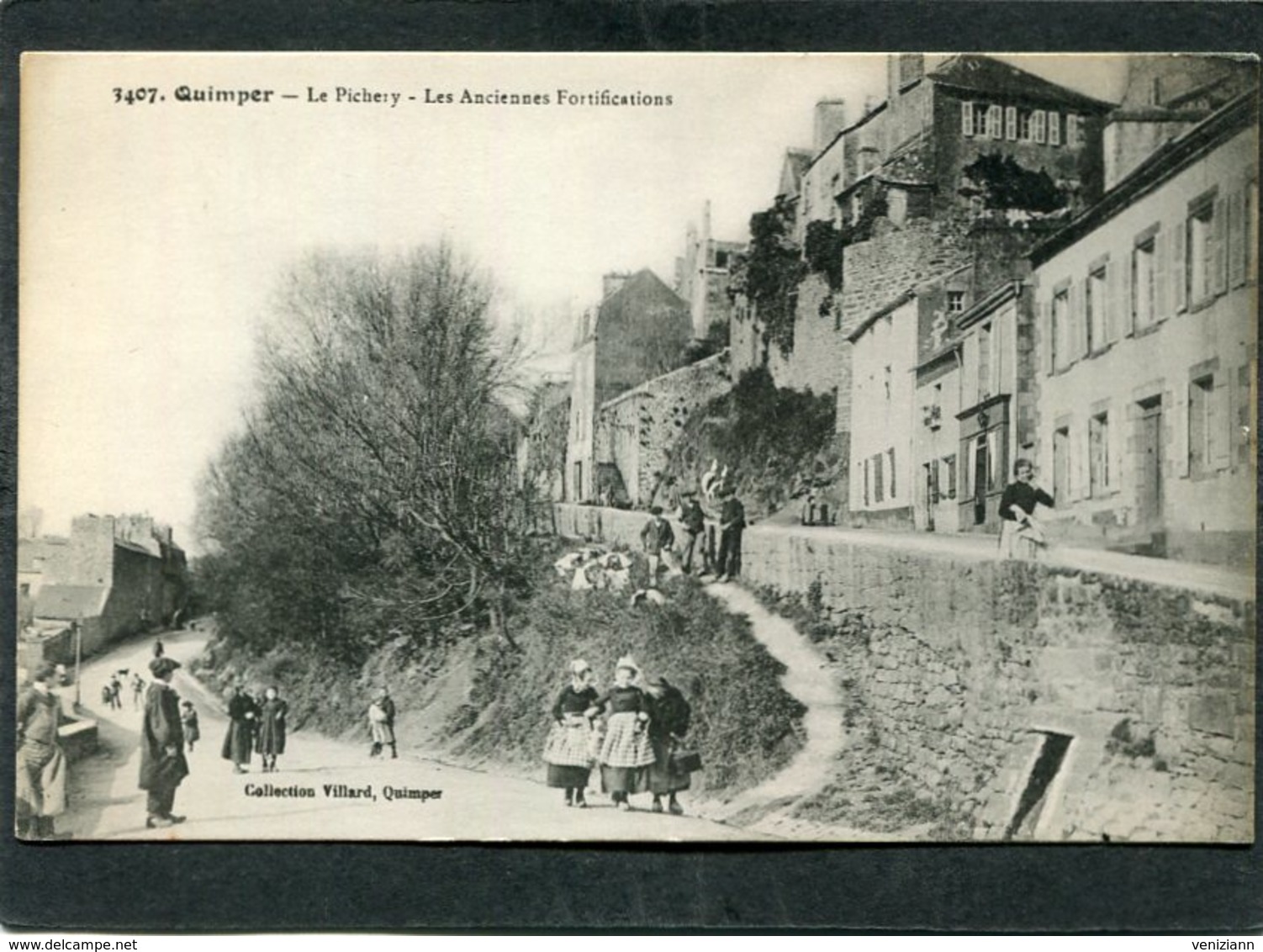 CPA - QUIMPER - Le Pichery - Les Anciennes Fortifications, Animé - Quimper