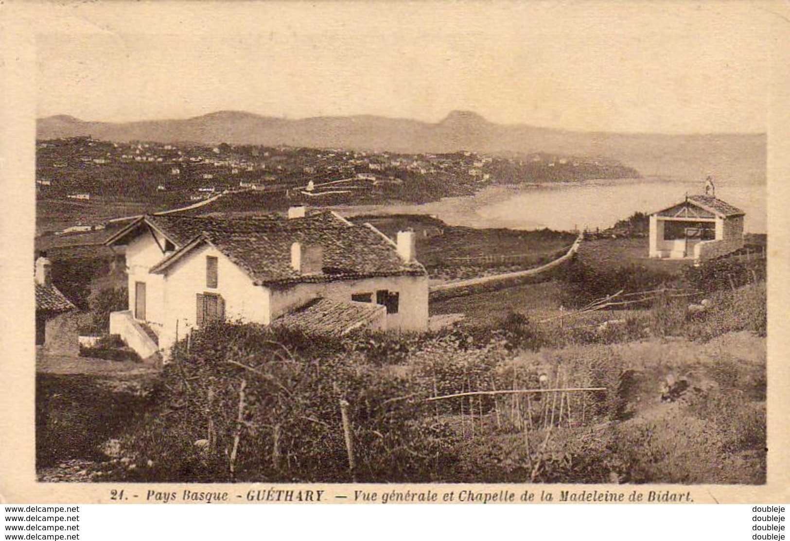 D64  GUETHARY  Vue Générale Et Chapelle De La Madeleine De Bidart  ..... - Guethary