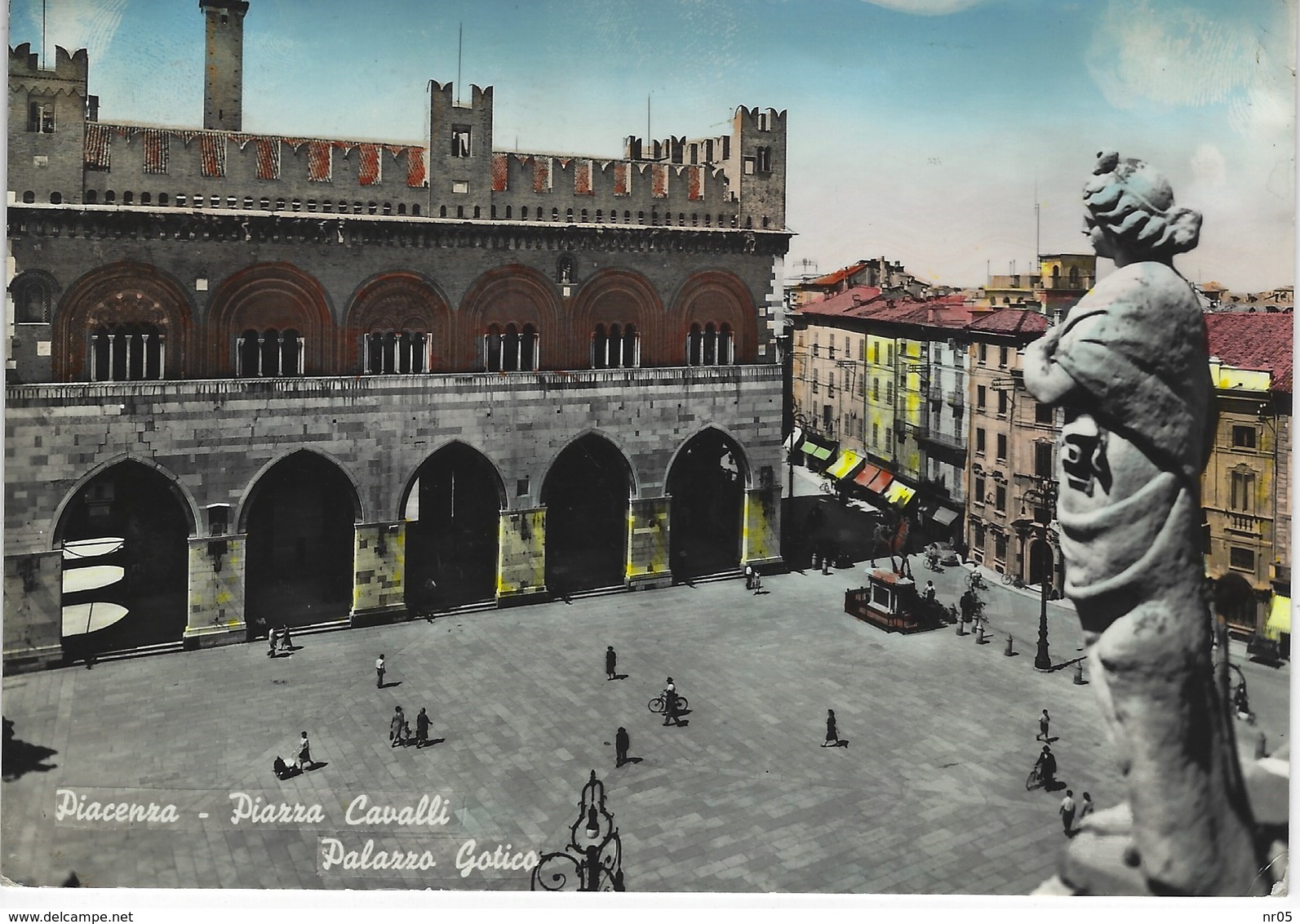 ITALIE - ITALIA - PIACENZA - Place Des Chevaux Et Palais " Gottico " - Piazza Cavalli - Palazzo Gotico - Piacenza