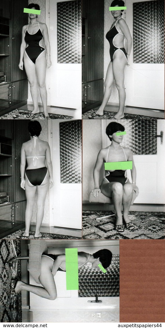 Lot De 9 Photos Retirages D'après Originales De Pin-Up Amatrice & Maillot De Bain Sexy Dans Son Appartement Vers 1970 - Autres & Non Classés