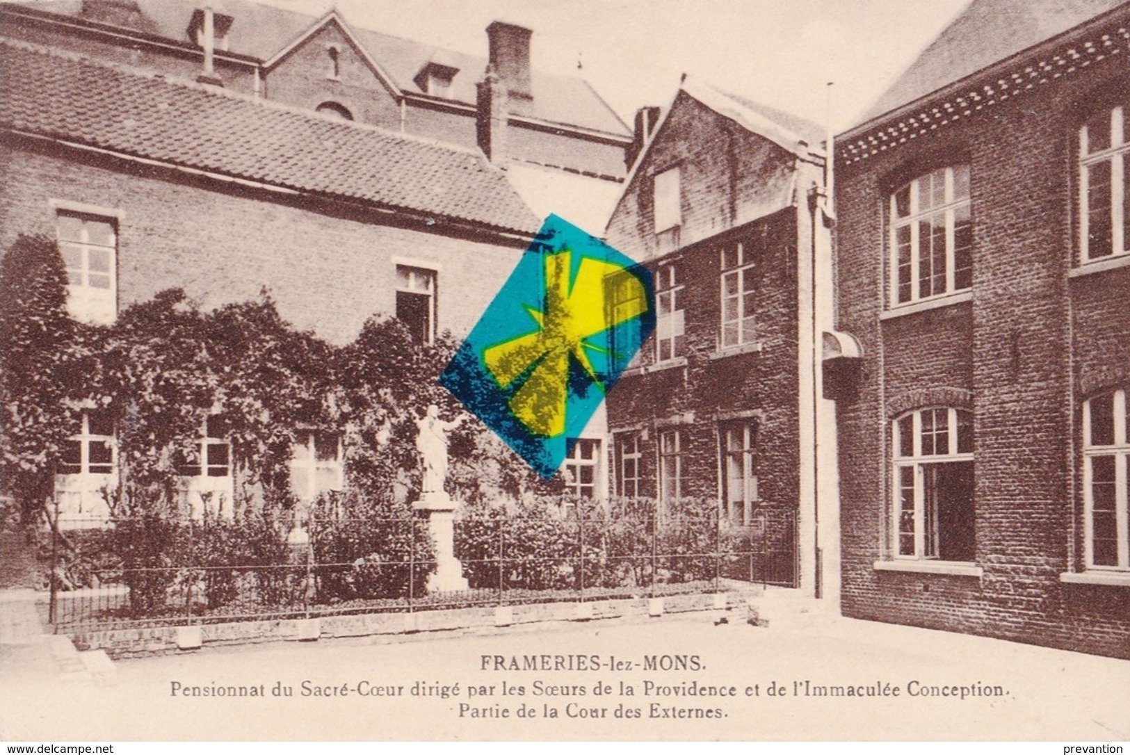 FRAMERIES-lez-MONS - Pensionnat Du Sacré Cœur Dirigé Par Les Sœurs De La Providence - Partie De La Cour Des Externes - Frameries