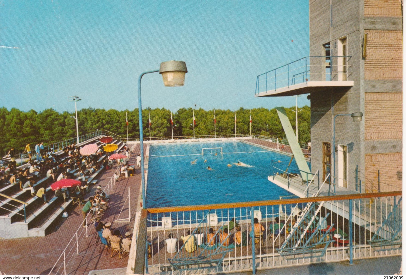 PESCARA - PISCINA "LE NAIADI" - ANIMATA - VIAGGIATA 1972 - Pescara