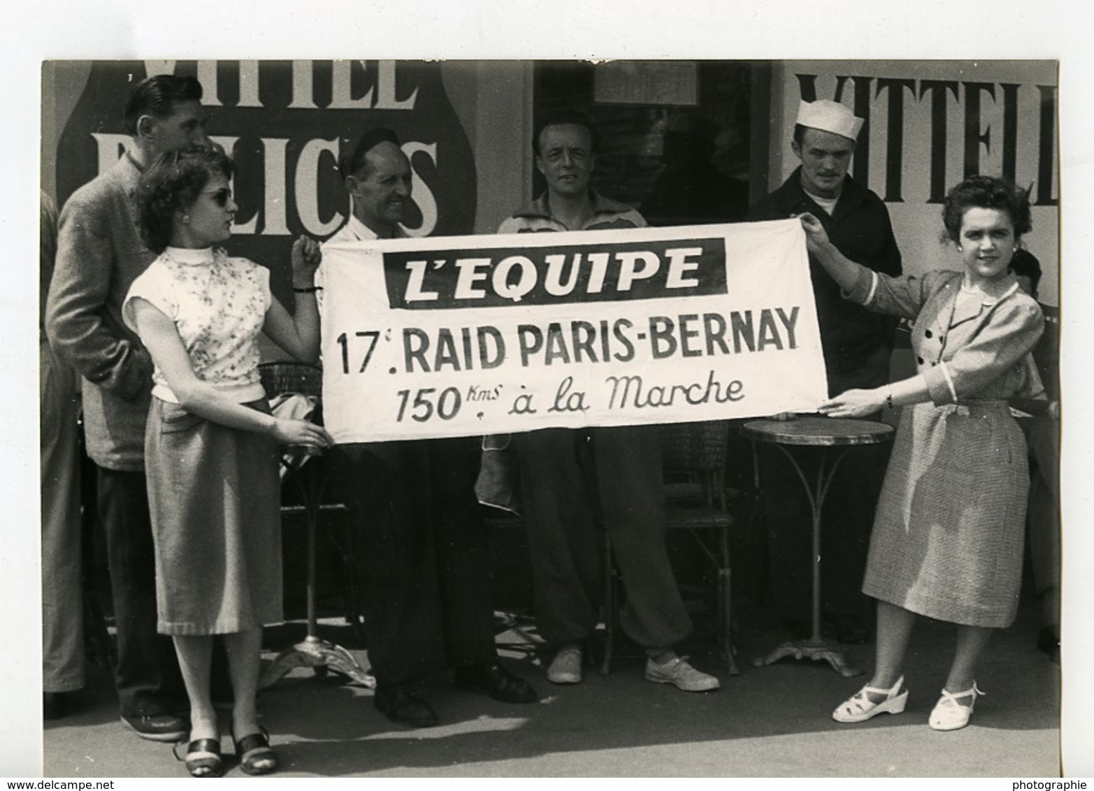 France 17e Raid Paris Bernay 150km à La Marche Ancienne Photo 1960 - Sport