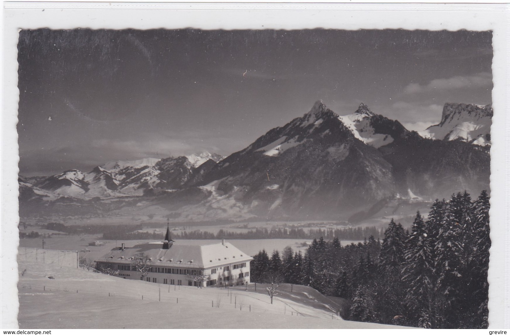 Le Pâquier. Monastère Du Carmel De La Vierge Immaculée Et De St. Joseph En Hiver - Le Pâquier