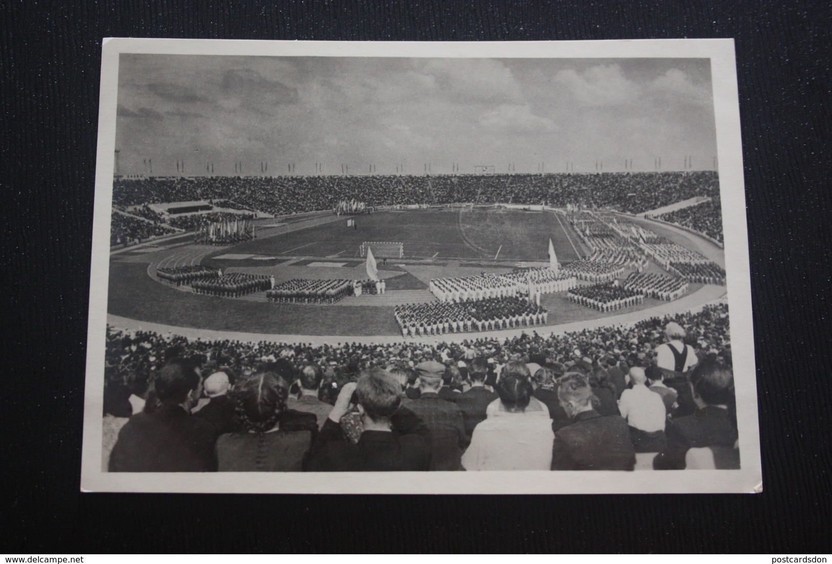 RUSSIA. ST.PETERSBURG. LENINGRAD. KIROV STADIUM - STADE - OLD PC. 1954 Field - Very Rare Edition - Stades