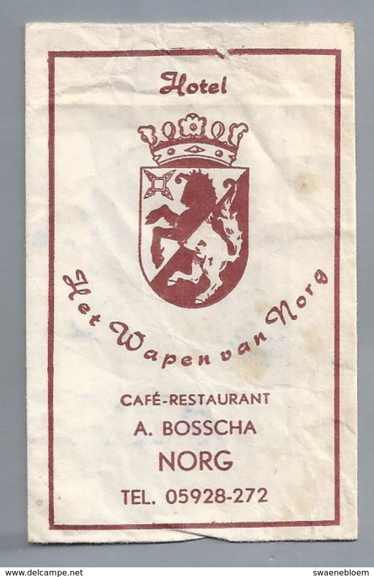 Suikerzakje.- NORG HOTEL CAFÉ RESTAURANT - HET WAPEN VAN NORG - A. BOSSCHA. Suiker Sucre Zucchero Zucker Sugar - Suiker