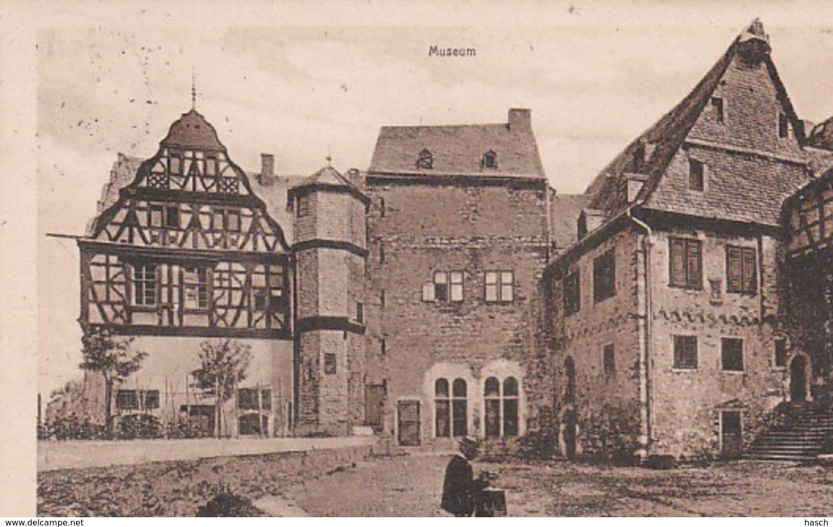 2869	130	Limburg A. D. Lahn, Im Alten Schlosshof 1927 - Limburg