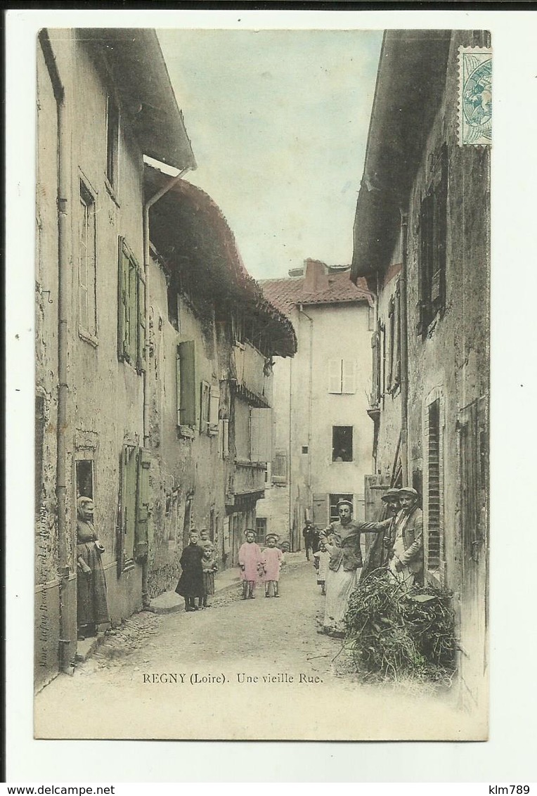 42 - Loire - Regny - Une Vieille Rue - Enfants - Animée - Couleurs - - Other & Unclassified